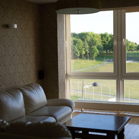 Cozy Apartment With A Wonderful Lake View Telšiai Exterior foto