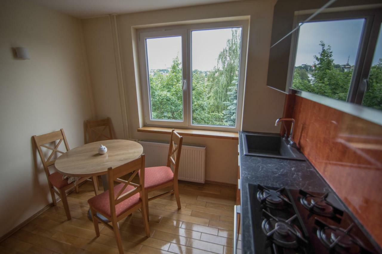 Cozy Apartment With A Wonderful Lake View Telšiai Exterior foto